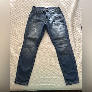Levi’s Classic Blue Women's Jeans